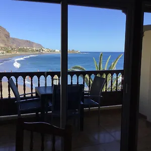 https://apartamentos-playamar.in-canary-islands.com